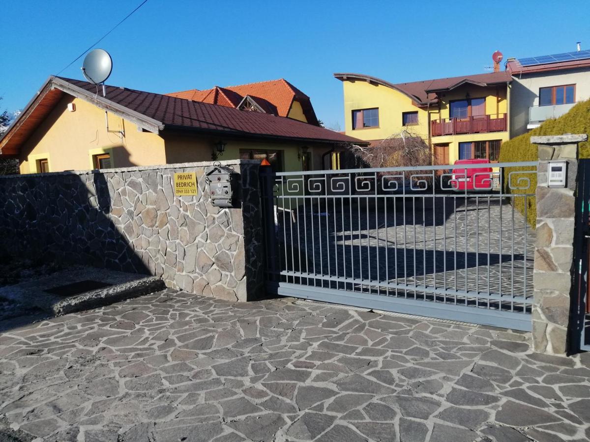 Utulny Domcek Privat Bedrich Villa Poprád Kültér fotó